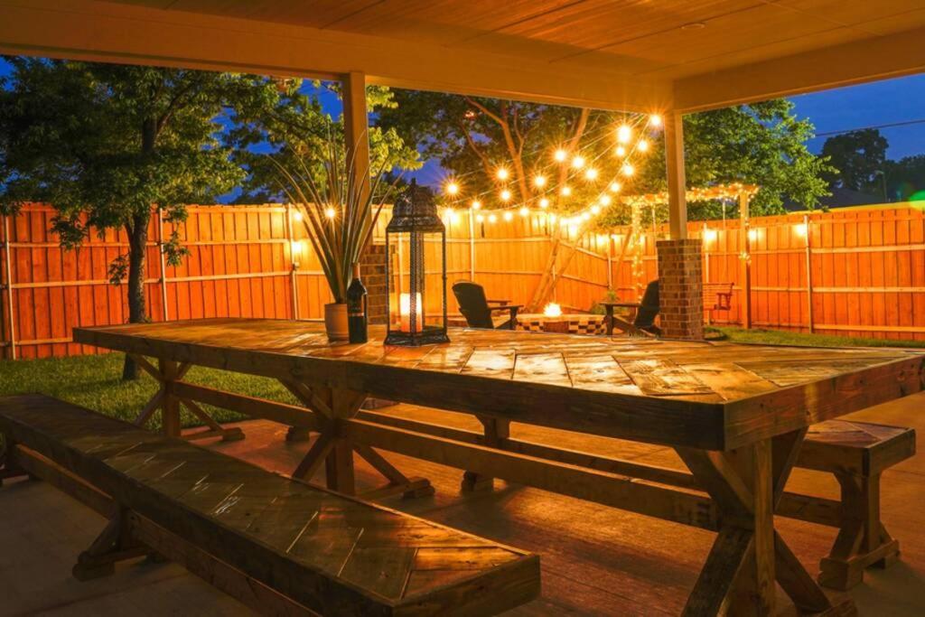 Dallas 4Br Large Yard W Hot Tub , Fire Pit And Basketball Hoop Bagian luar foto